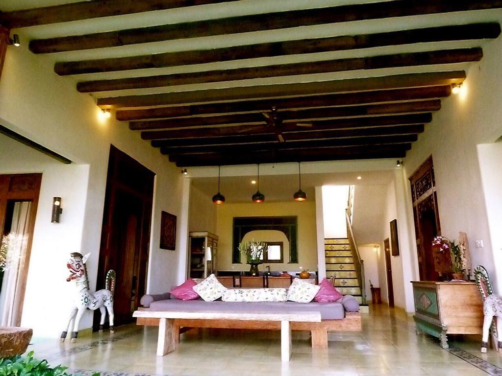 Life In Amed Beach Hotel Phòng bức ảnh